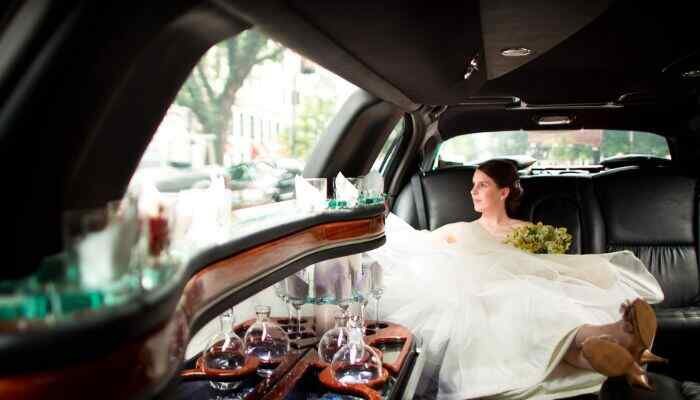 Luxury wedding car hire