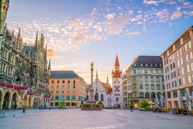 sightseeing-tour-in-munich